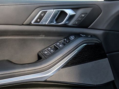 New 2026 BMW X5 xDrive50e w/ M Sport Package image 17