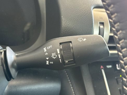 Used 2014 Lexus IS 250 w/ F-Sport Package RWD image 33