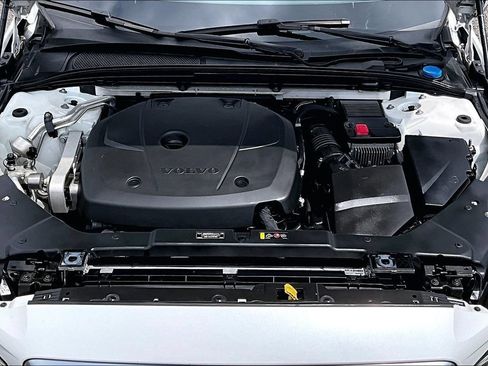 Used 2019 Volvo S60 T6 R-Design AWD/4WD image 39