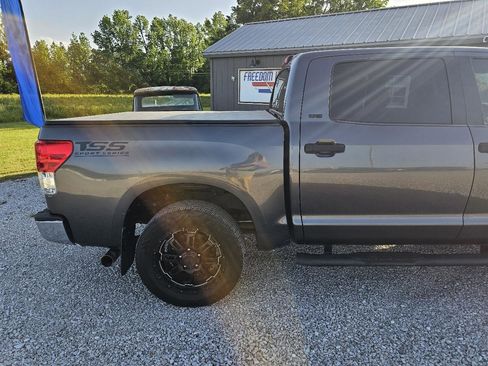 Used 2013 Toyota Tundra 2WD CrewMax w/ Tow Pkg image 11