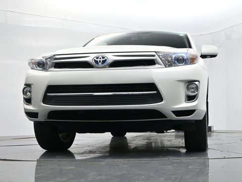 Used 2012 Toyota Highlander Limited image 41