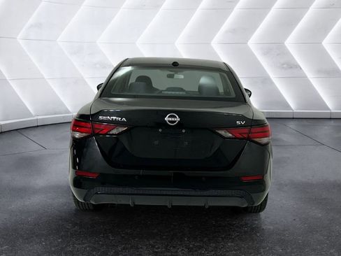 Used 2024 Nissan Sentra SV image 5