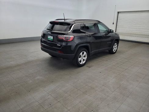 Used 2018 Jeep Compass Latitude w/ Popular Equipment Group AWD/4WD image 9