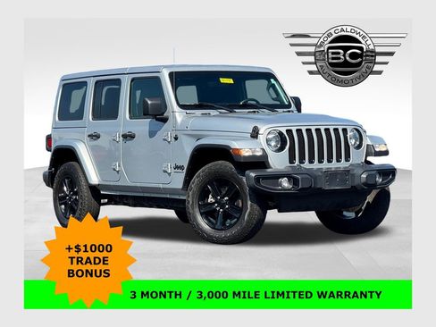 Used 2023 Jeep Wrangler Unlimited Sahara AWD/4WD image 1