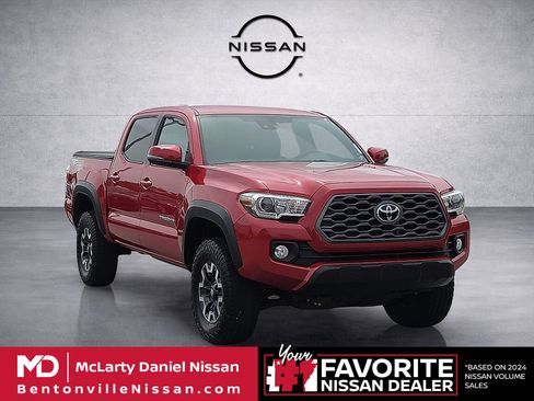 Used 2021 Toyota Tacoma TRD Off-Road w/ Technology Package AWD/4WD image 1