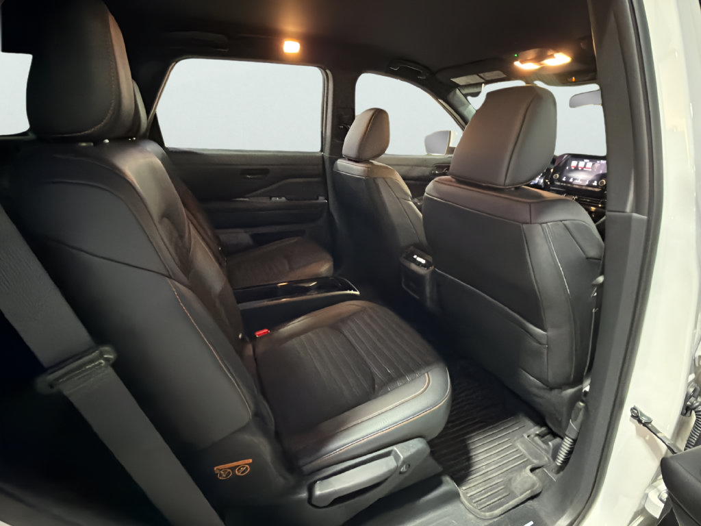 Certified 2025 Nissan Pathfinder Rock Creek AWD/4WD image 30