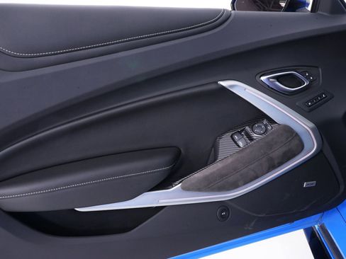 Used 2023 Chevrolet Camaro LT RWD image 29