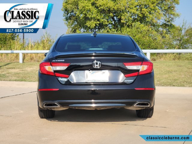 Used 2018 Honda Accord Sport image 9