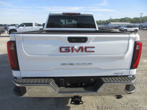 New 2026 GMC Sierra 2500 SLT w/ SLT Premium Package AWD/4WD image 5
