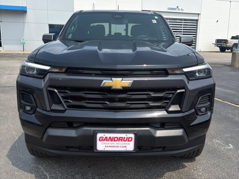 Used 2024 Chevrolet Colorado LT w/ LT Convenience Package III AWD/4WD image 3