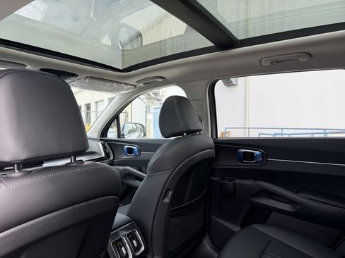 New 2026 Kia Sorento S AWD/4WD image 15