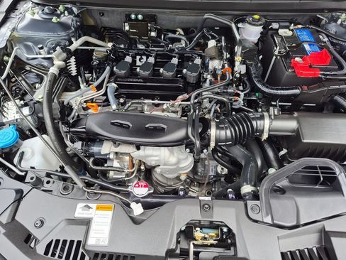 Used 2025 Honda Accord SE image 31