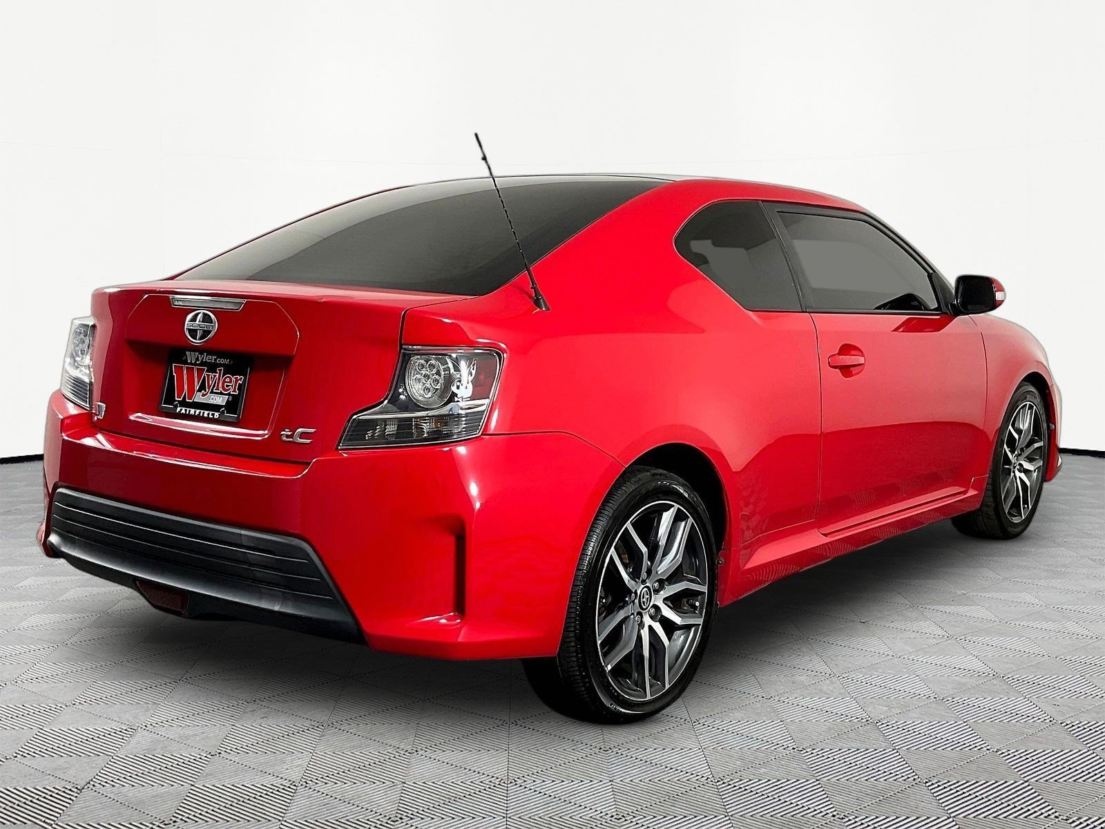 Used 2015 Scion tC FWD image 6