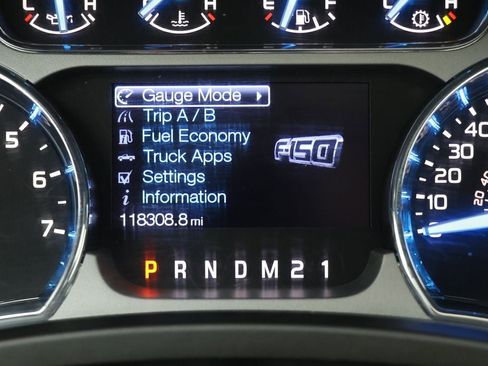 Used 2014 Ford F150 Platinum image 26