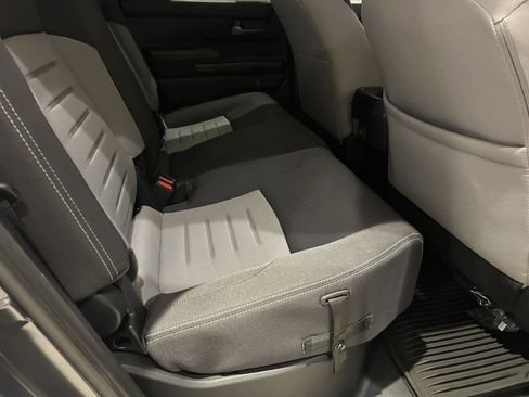 Used 2025 Toyota Tacoma TRD Off-Road image 13