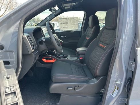 New 2025 Nissan Frontier PRO-4X image 9