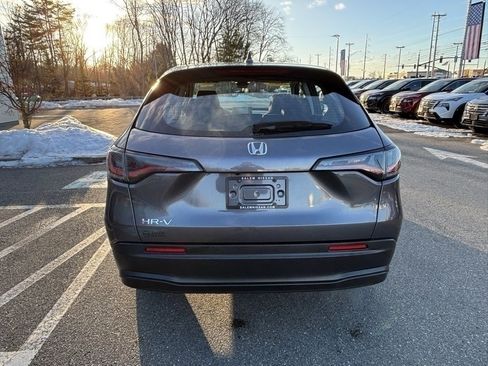 Used 2023 Honda HR-V LX image 4