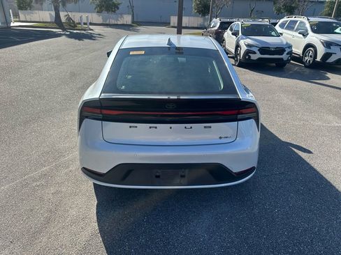 Used 2023 Toyota Prius LE image 5