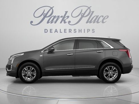 Used 2021 Cadillac XT5 Premium Luxury w/ LPO, Floor Liner Package FWD image 2