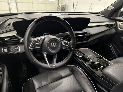 Certified 2025 Buick Enclave Avenir w/ Super Cruise Package image 20