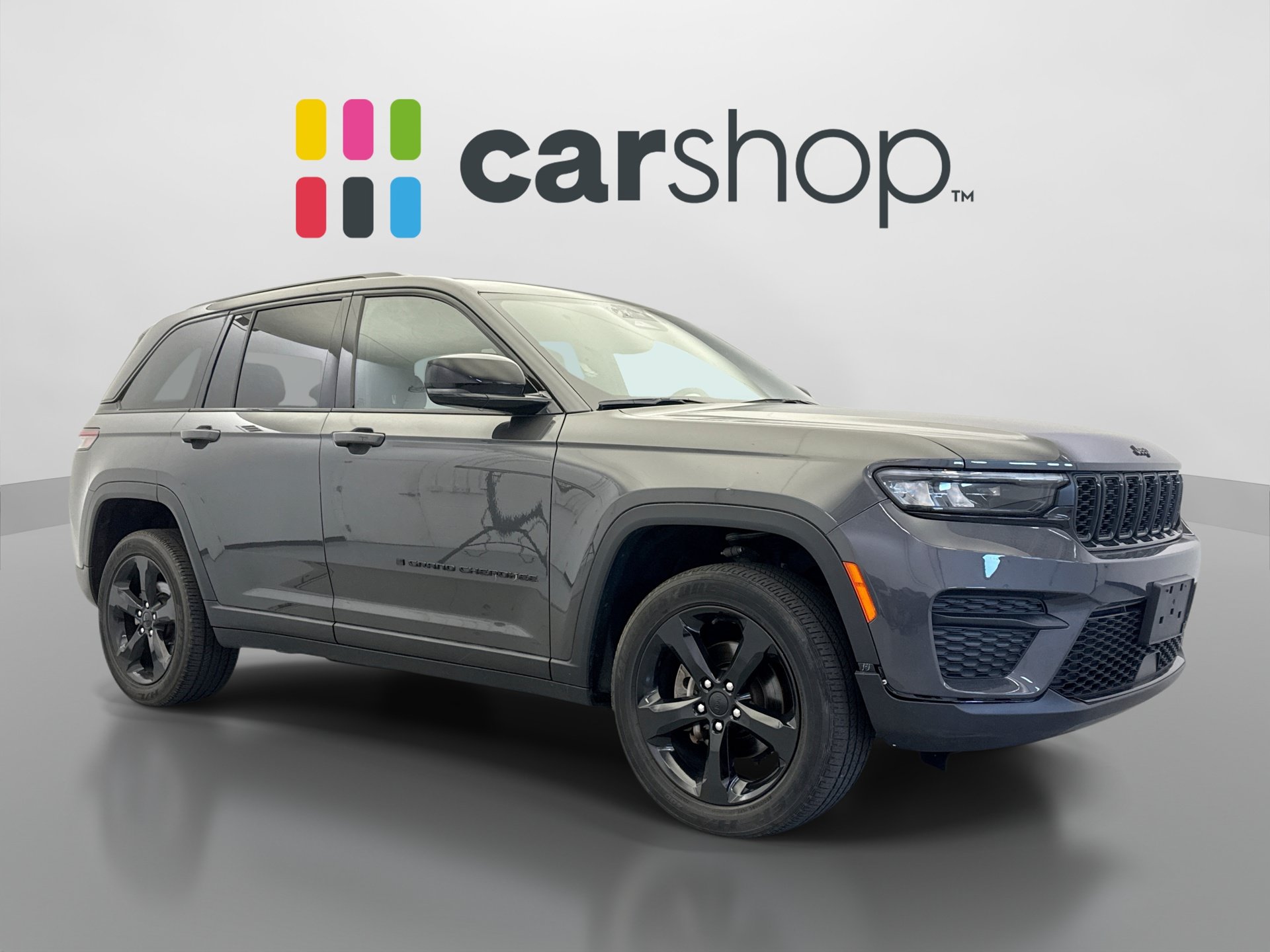 Used 2023 Jeep Grand Cherokee Altitude AWD/4WD image 7
