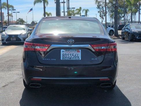 Used 2018 Toyota Avalon XLE Plus w/ All Weather Liner Package image 6