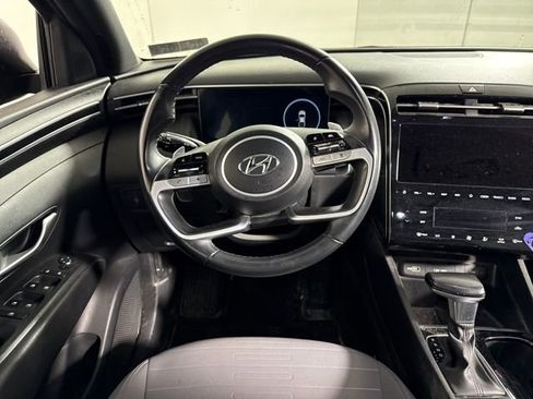 Used 2023 Hyundai Santa Cruz SEL Premium image 17