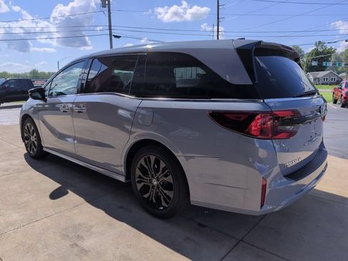 Used 2025 Honda Odyssey Sport-L image 7