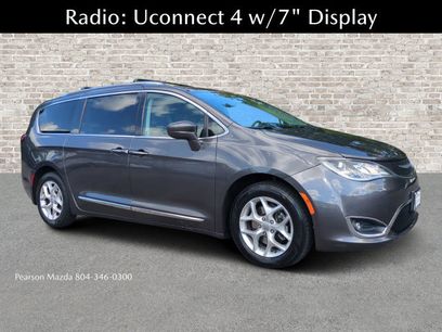 Used 2018 Chrysler Pacifica Touring-L w/ Tire & Wheel Group