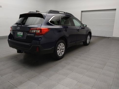 Used 2018 Subaru Outback 2.5i Premium AWD/4WD image 9