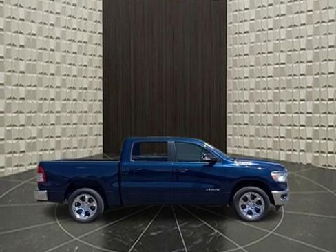Certified 2022 RAM 1500 Big Horn AWD/4WD image 3