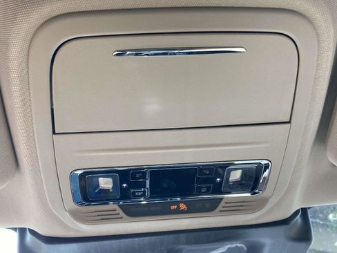 New 2025 Lincoln Corsair Reserve w/ Jet Appearance Package image 28