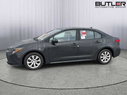 New 2026 Toyota Corolla LE FWD image 3