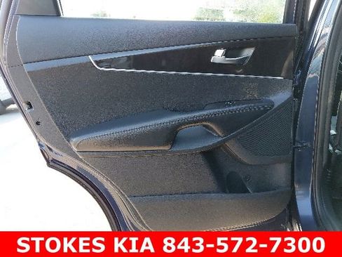 Used 2016 Kia Sorento LX w/ LX Convenience Package FWD image 22