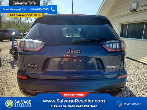 Used 2019 Jeep Cherokee Trailhawk AWD/4WD image 8