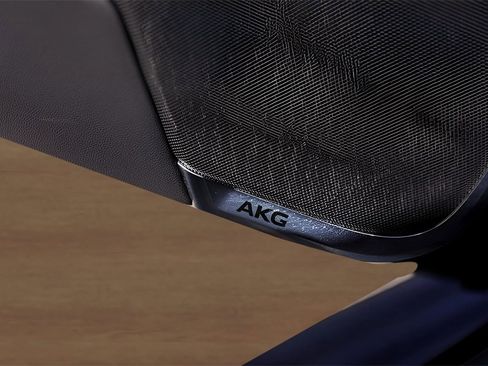 Used 2025 Cadillac Escalade Sport Platinum w/ LPO, ONYX Package image 21