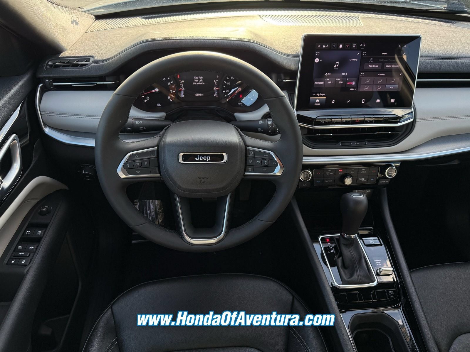 Used 2026 Jeep Compass Limited AWD/4WD image 11