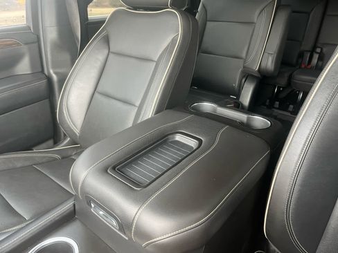 Used 2021 Chevrolet Tahoe Premier image 23