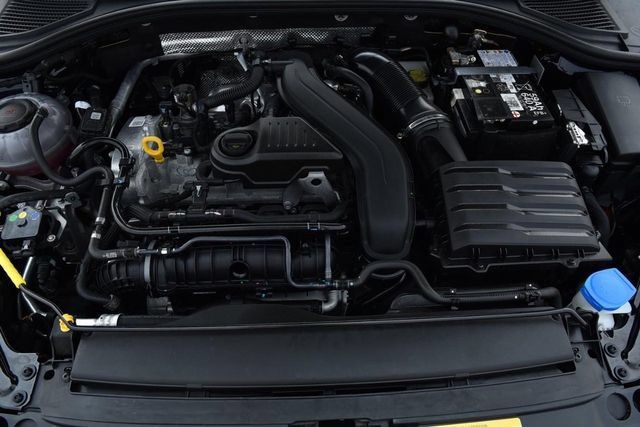 Certified 2025 Volkswagen Jetta Sport FWD image 23