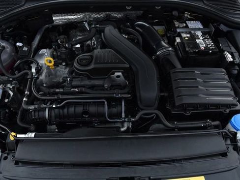 Certified 2025 Volkswagen Jetta Sport FWD image 23