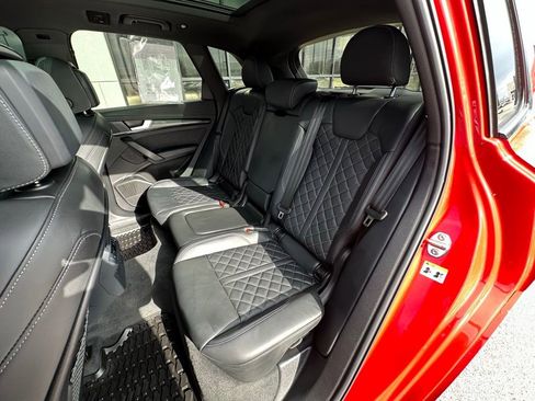 Used 2024 Audi SQ5 Prestige image 22