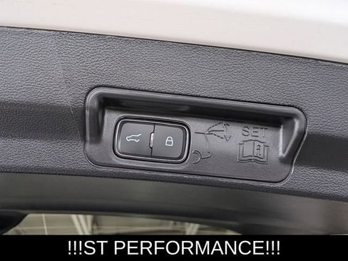 Used 2025 Ford Explorer ST image 25