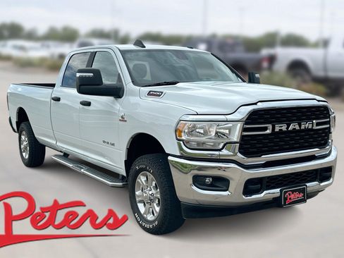 Used 2024 RAM 3500 Big Horn AWD/4WD image 1