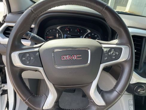 Used 2019 GMC Acadia SLT image 21