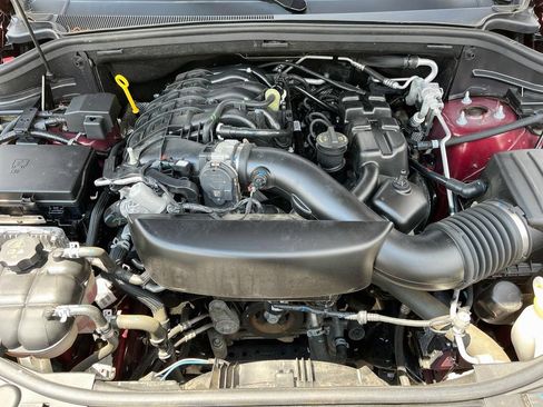 Used 2025 Dodge Durango GT AWD/4WD image 10