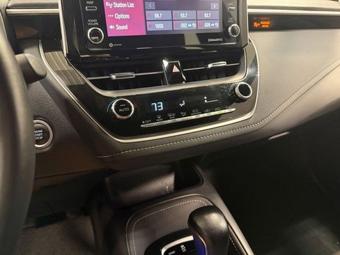 Used 2021 Toyota Corolla SE image 82