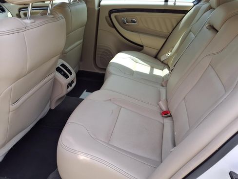 Used 2013 Ford Taurus Limited FWD image 6