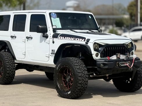 Used 2018 Jeep Wrangler Unlimited Rubicon image 1