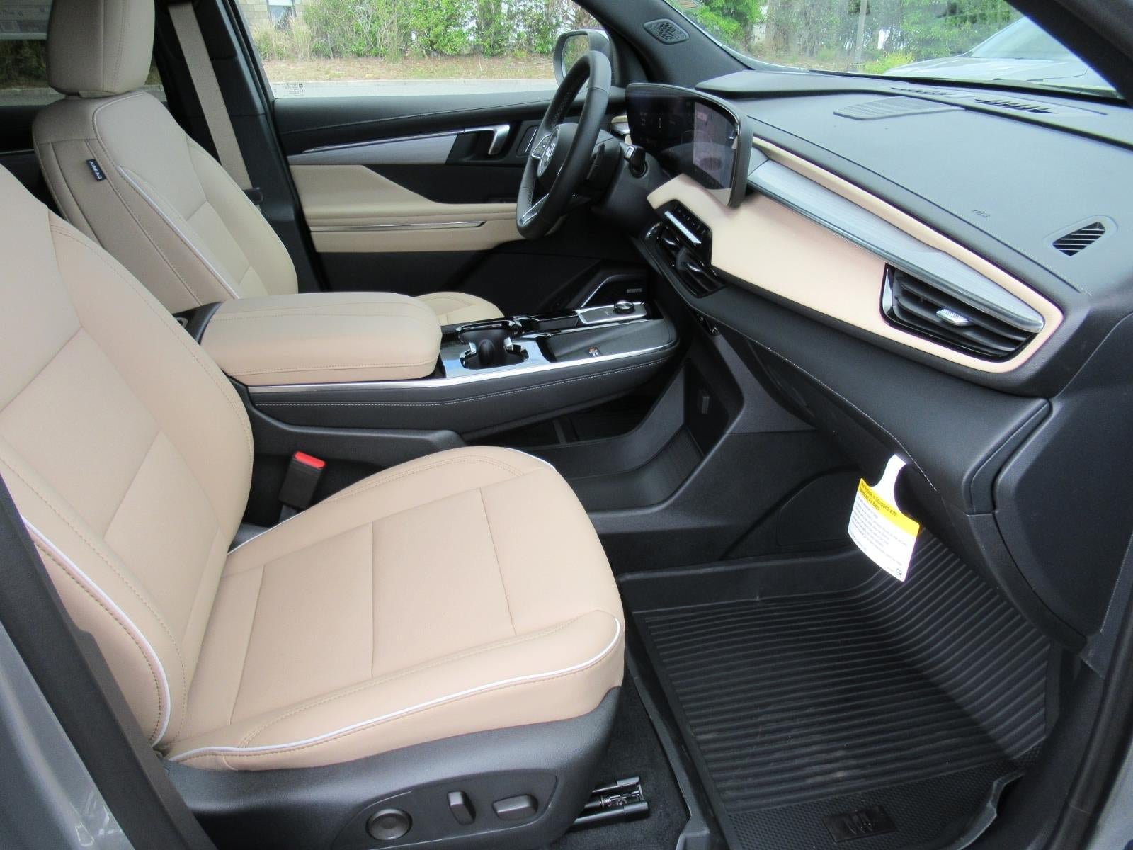 New 2026 Buick Enclave Preferred w/ LPO, Floor Liner Package FWD image 10