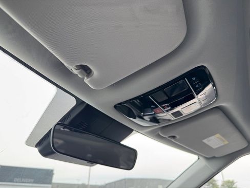 Used 2025 Hyundai Santa Fe XRT image 25